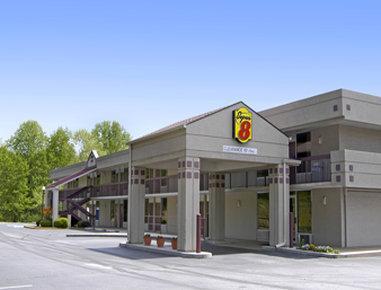 Super 8 By Wyndham Commerce
